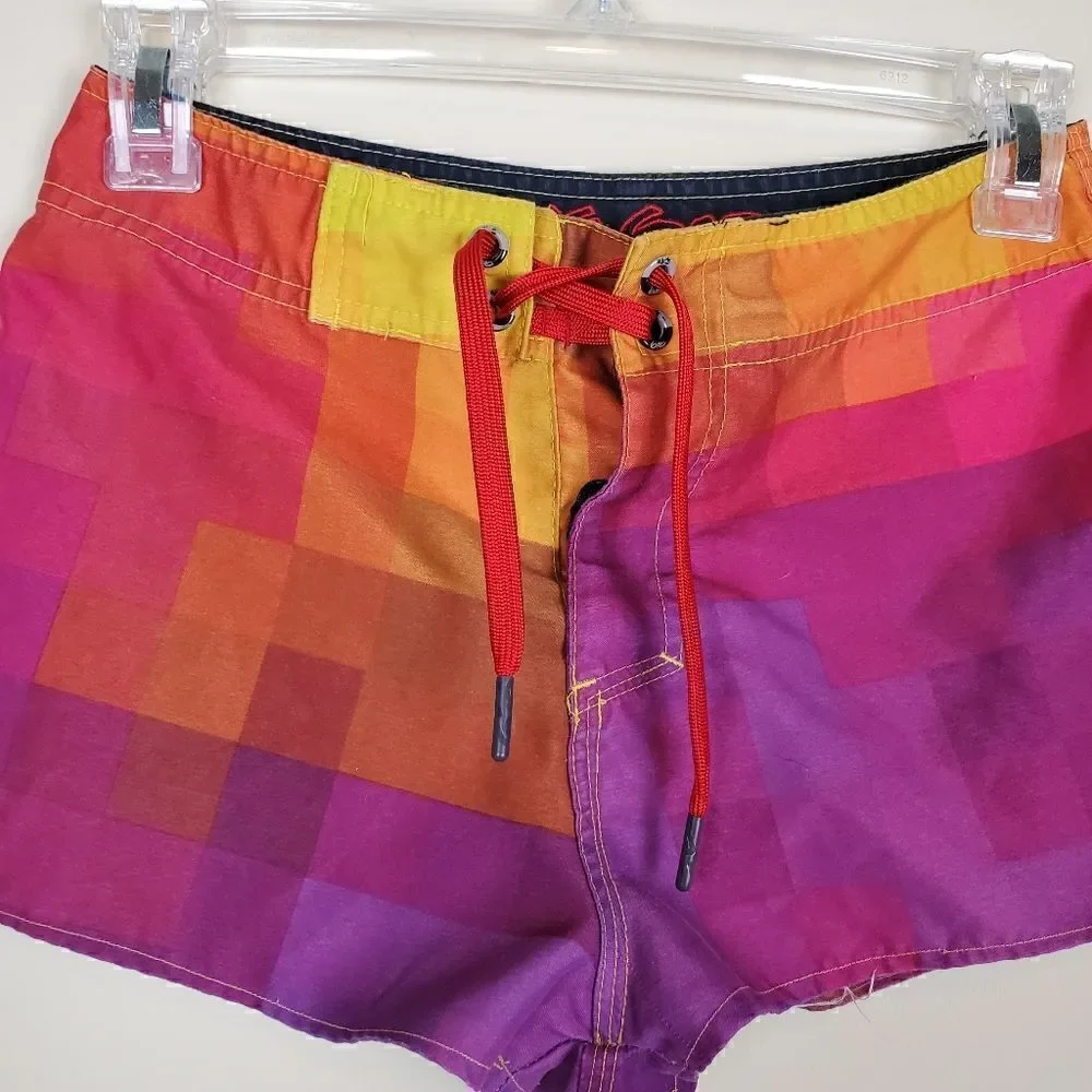 Nike shorts size